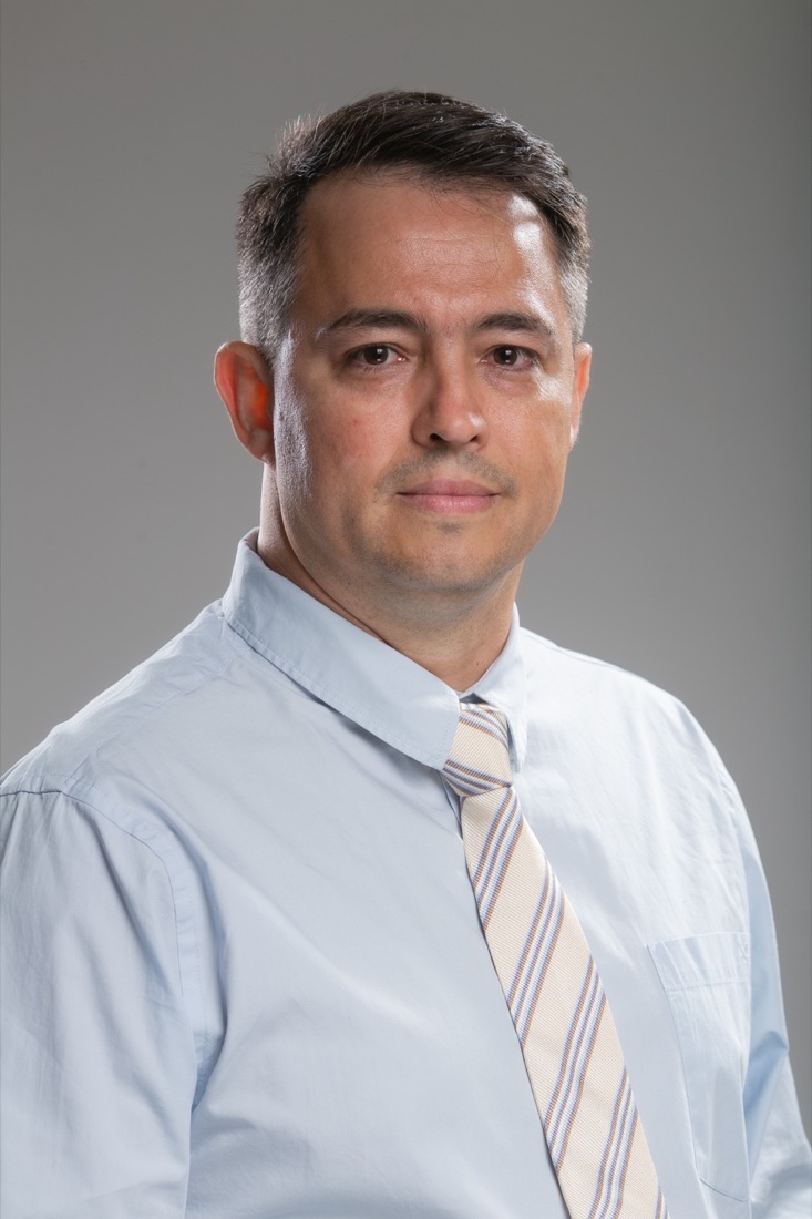 Retrato profissional do Dr. Pedro Tomazini